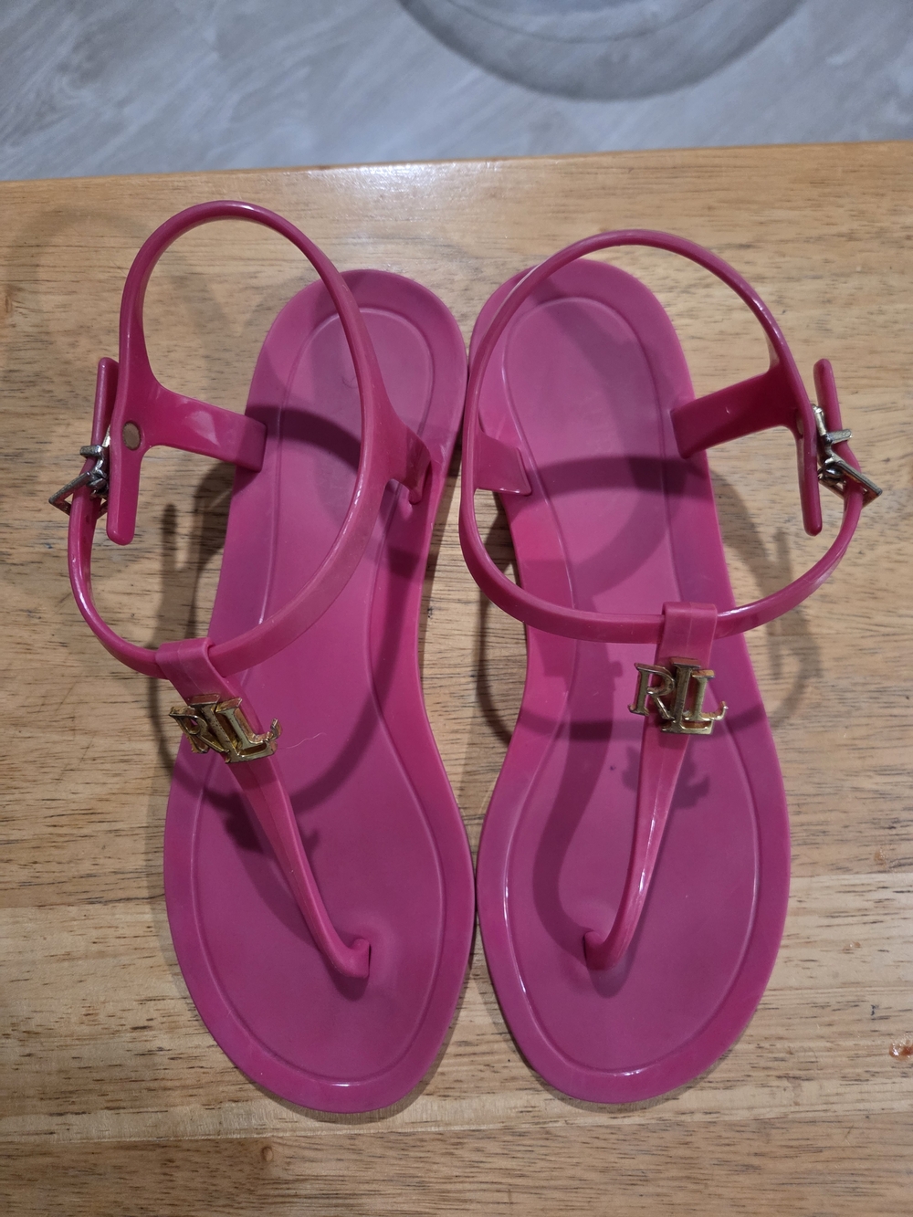 Ralph Lauren Fuchsia T-Strap Jelly Sandals with Gold RL Accent